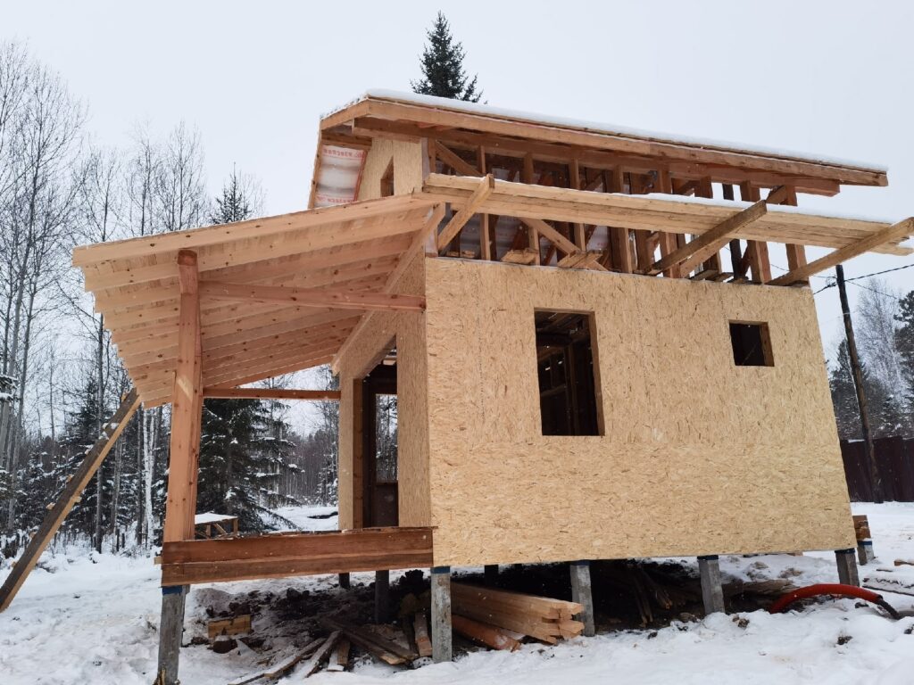 Фото 45 — Строительство дома из металлосэндвич-панелей