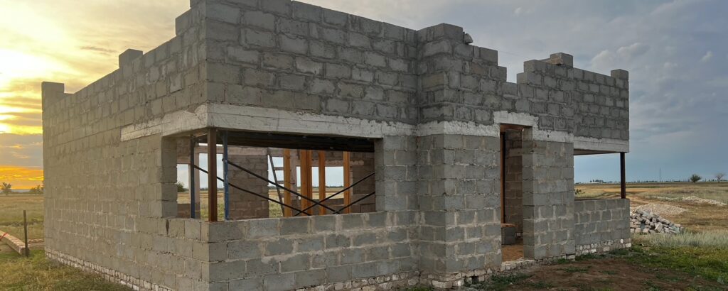 Фото 3 — Строим дом из цементно-песчаных блоков